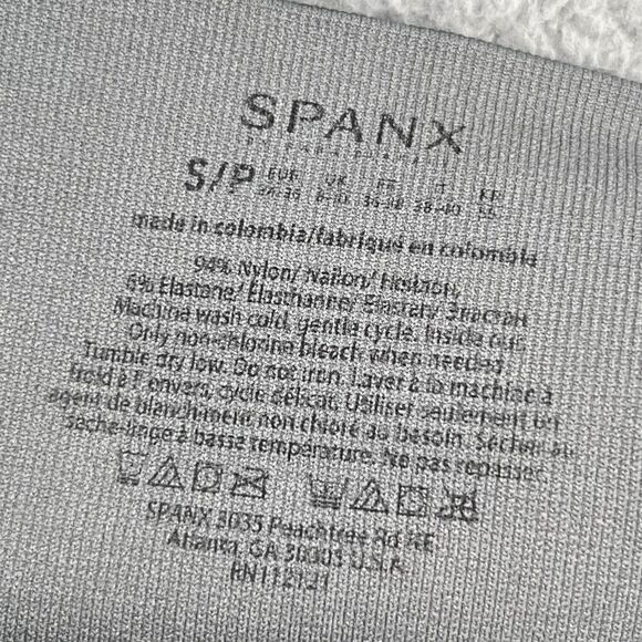 Spanx Look at Me Now Seamless Indigo Leopard Print Leggings Size Small - Picture 9 of 9